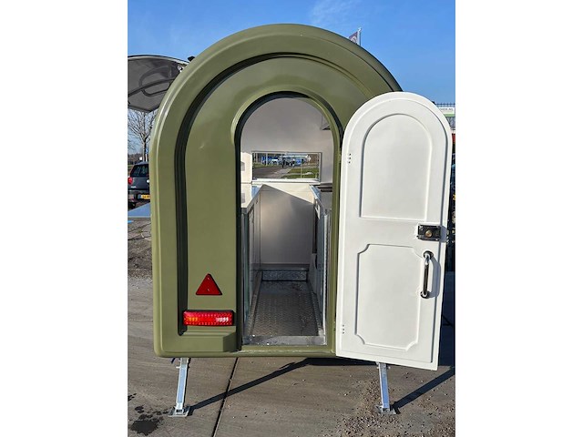 2026 tune - e-j - pst-tn22 - foodtruck - afbeelding 3 van  24