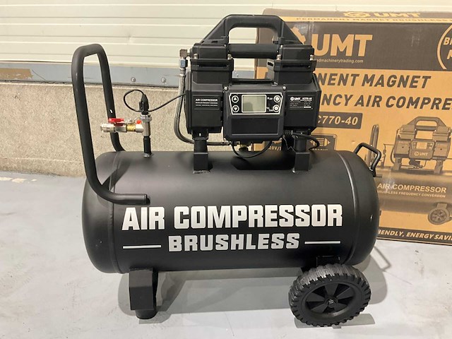 2026 umt ac770-40 40 liter hogedrukcompressor - afbeelding 1 van  5