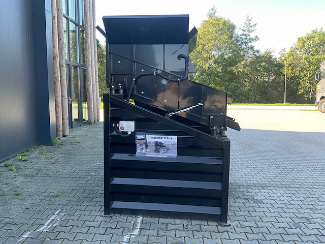 2026 vibratory screen mobiele zeefinstallatie - afbeelding 19 van  20