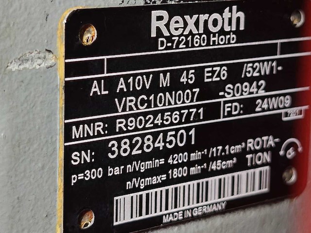 2026 w25 kubota 4 cil en rexroth hydrauliek - afbeelding 13 van  44