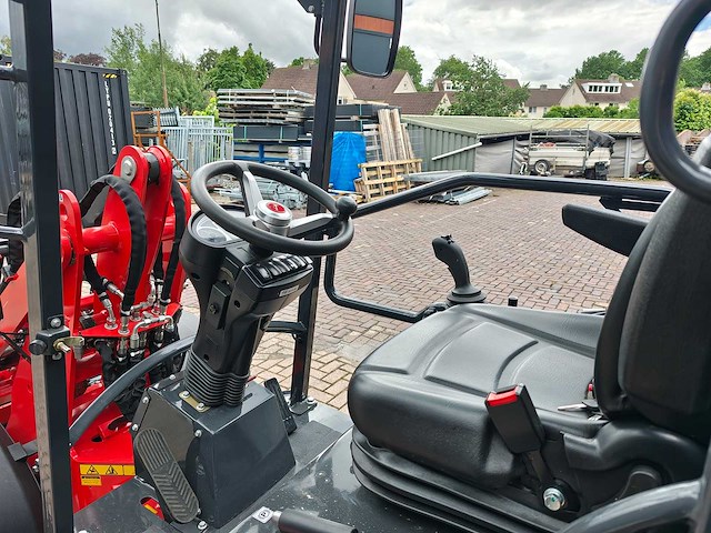 2026 w25 kubota 4 cil en rexroth hydrauliek - afbeelding 17 van  44