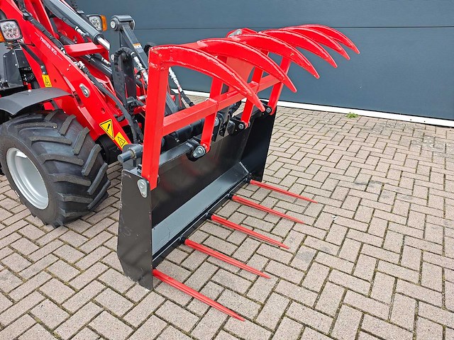 2026 w25 kubota 4 cil en rexroth hydrauliek - afbeelding 27 van  44