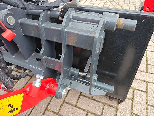 2026 w25 kubota 4 cil en rexroth hydrauliek - afbeelding 28 van  44