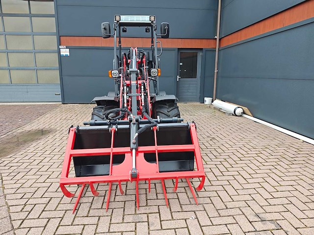 2026 w25 kubota 4 cil en rexroth hydrauliek - afbeelding 23 van  44