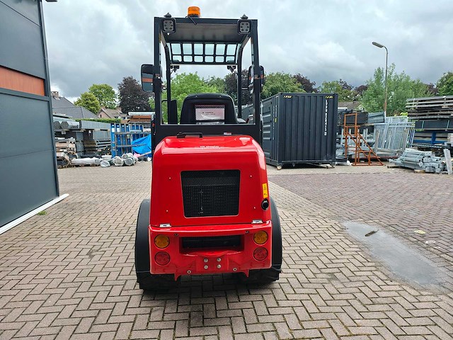 2026 w25 kubota 4 cil en rexroth hydrauliek - afbeelding 41 van  44