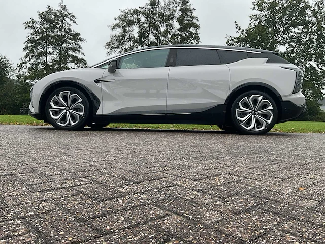 2026 yueda-human horizons hiphi x flagship 6-seater personenauto - afbeelding 49 van  49