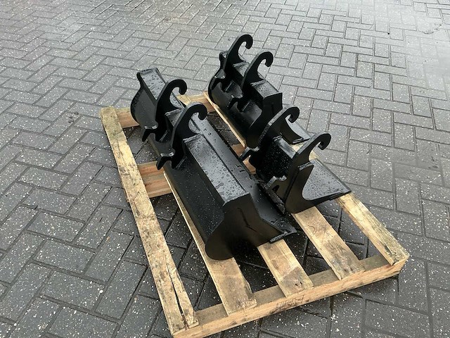 2026 zelfbouw graafbakken cw00 aansluiting voor graafmachines van max 1.1 ton (3x) - afbeelding 4 van  7