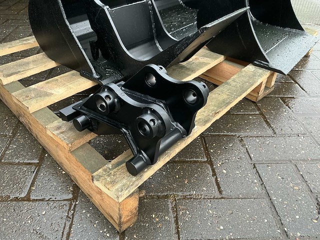 2026 zelfbouw graafbakken cw00 aansluiting voor graafmachines van max 1.1 ton (3x) - afbeelding 6 van  7