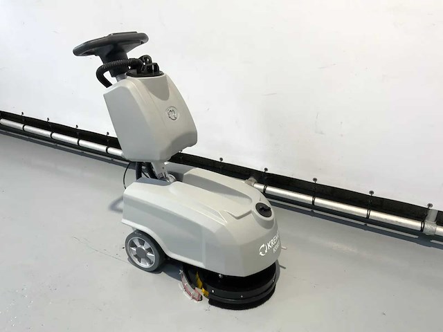 2026/kremer krm30 achterloop schrobmachine - afbeelding 8 van  13