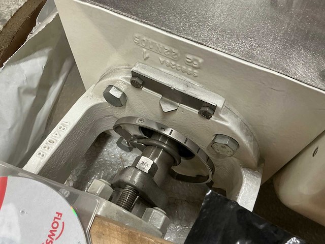 2033 flowserve nr3bkloatoxx pneumatische regelklep - afbeelding 5 van  9