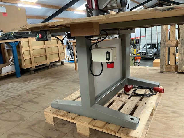 2091 harwi 625-u radiaalafkortzaagmachine - afbeelding 6 van  6