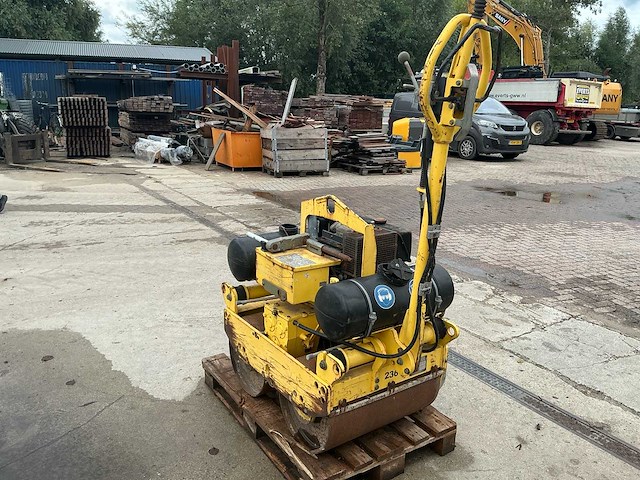 2095 bomag bm 65 s-2 grondwals - afbeelding 5 van  8