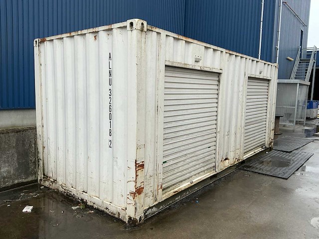 20ft container met lekbakken - afbeelding 7 van  8