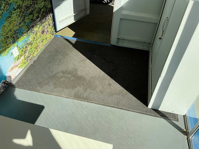 20ft kantoorunit met glazen pui - afbeelding 18 van  20