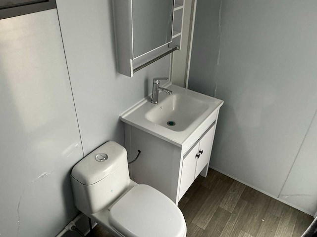 20ft kantoorunit met wc en douche - afbeelding 3 van  25