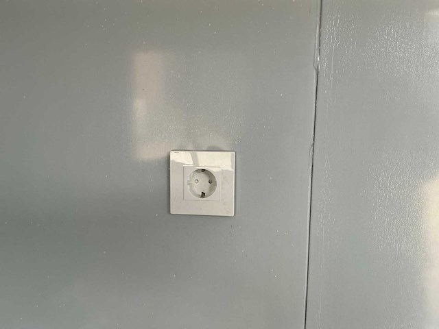 20ft kantoorunit met wc en douche - afbeelding 14 van  25
