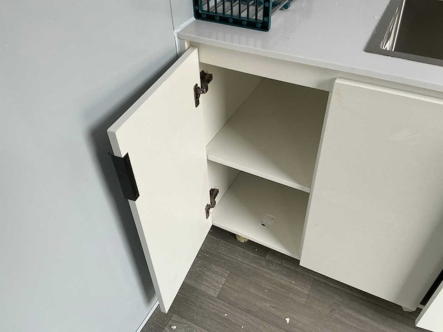 20ft kantoorunit met wc en douche - afbeelding 24 van  25