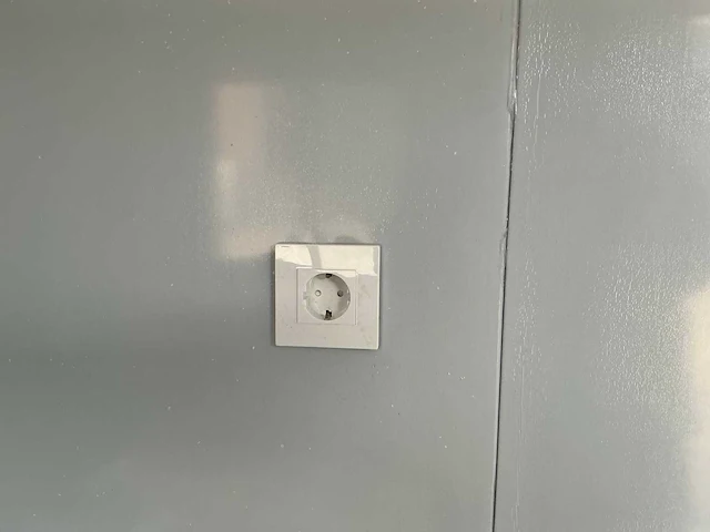 20ft kantoorunit met wc en douche - afbeelding 14 van  25