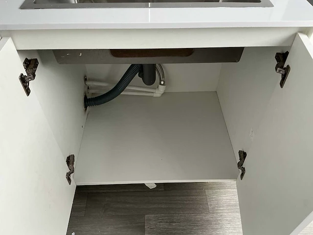 20ft kantoorunit met wc en douche - afbeelding 15 van  25