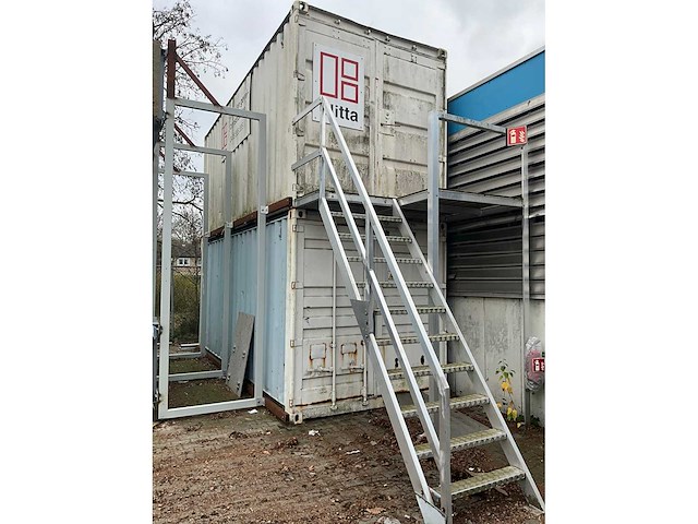 20ft opslagcontainer (2x) + aluminium bordestrap - afbeelding 1 van  7