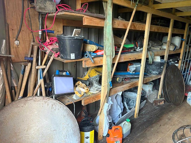 20ft zeecontainer - inclusief inhoud - opslagcontainer betonbewerking machines - afbeelding 11 van  16