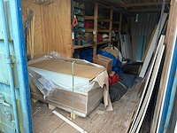20ft zeecontainer - inclusief inhoud - opslagcontainer divers bouwmateriaal - afbeelding 3 van  7