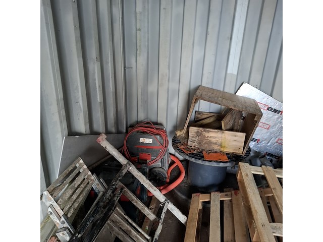 20ft zeecontainer met inhoud - afbeelding 3 van  12