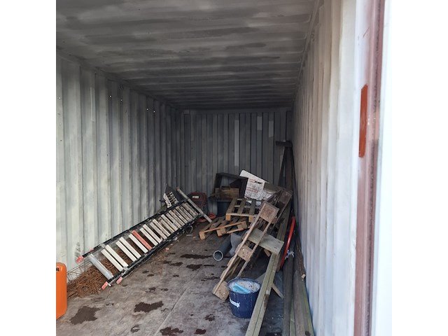 20ft zeecontainer met inhoud - afbeelding 10 van  12