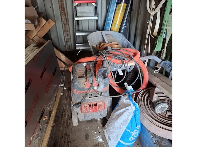 20ft zeecontainer met inhoud - afbeelding 11 van  23