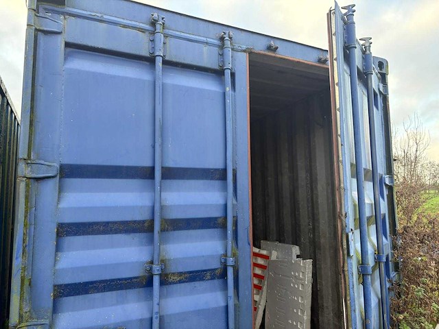 20ft zeecontainer met slede - inclusief inhoud - opslagcontainer divers bouwmateriaal - afbeelding 2 van  6
