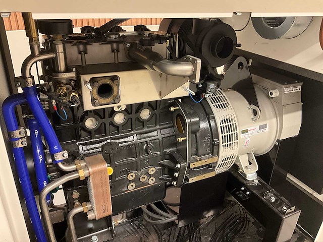 20kva biogas generator ( for parts ) - afbeelding 2 van  15