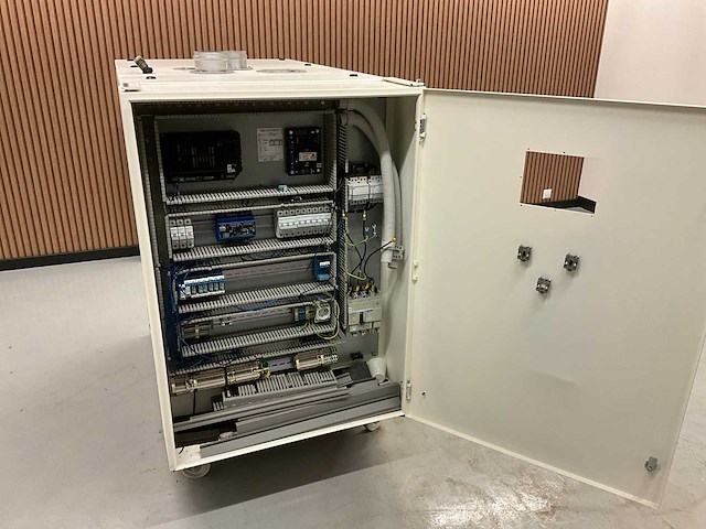 20kva biogas generator ( for parts ) - afbeelding 4 van  15