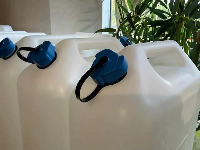20l jerrycan met tap (6x) - afbeelding 3 van  4