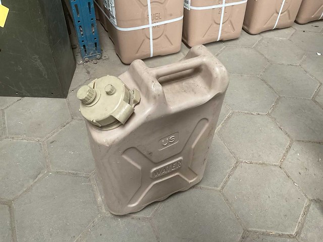 20l water kan (5x) - afbeelding 1 van  4