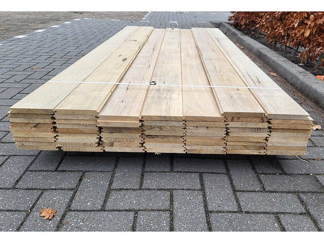 20m2 afrikaans eiken 18 x 140 mm vloerdelen, lengte 240cm ( 60x ) - afbeelding 3 van  4