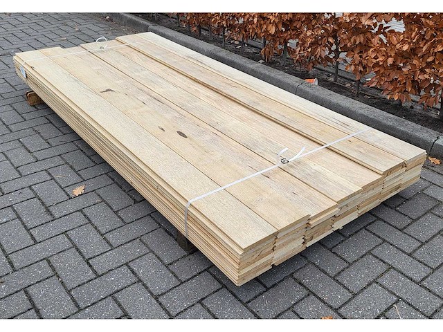 20m2 afrikaans eiken 18 x 140 mm vloerdelen, lengte 240cm ( 60x ) - afbeelding 4 van  4