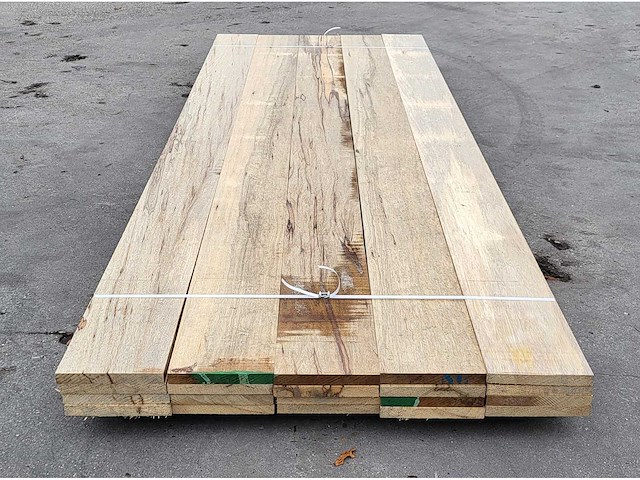 20x afrikaans eiken 23 x 205mm , lengte 300 cm - afbeelding 1 van  4