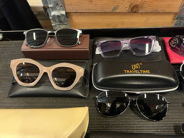 20x zonnenbril w.o. cider, travel time, ports eyewear - afbeelding 8 van  8