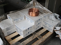 21 dozen lasdraad vlh 10, diameter 1.20 mm, bs 300 spool op pallet.