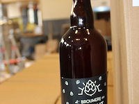 21 dozen tripel bier a 6 flessen van 75 cl. 126 flessen. tht 1-11-26. - afbeelding 2 van  3