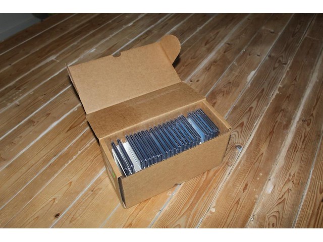 21 gegrade charizard pokemon kaarten met handtekening jason paige (geen certificaat aanwezig) door cgc w.o.... onderdeel van combinatiekavel kavels p001 t/m p051 combinatiekavel - afbeelding 4 van  5