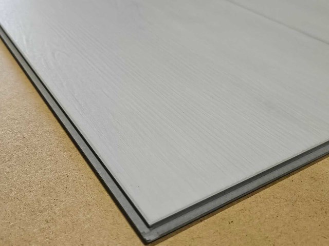 21 m2 pvc spc click plank - 1220 x 228 x 6 mm - afbeelding 1 van  1