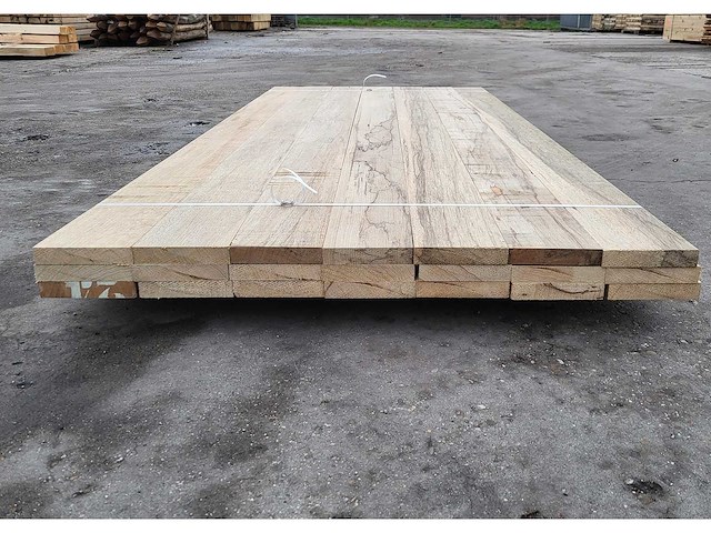 21 planken afrikaans eiken 30 x 155 mm, lengte 245 cm - afbeelding 3 van  4