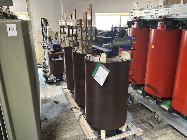 2100 kva sgb transformator 20.000/689-482 volt dry type - afbeelding 7 van  13