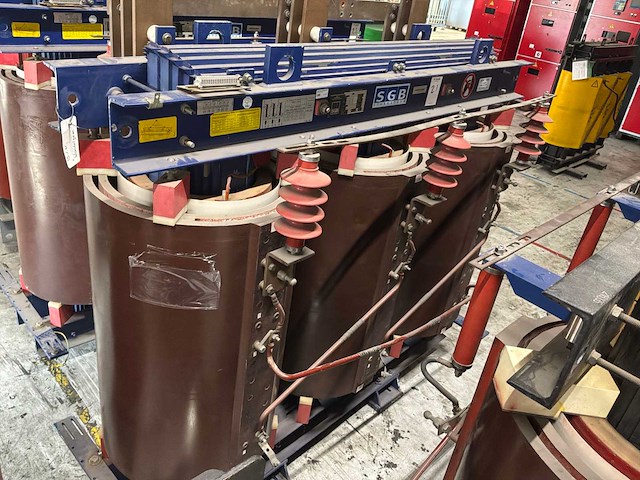 2100 kva sgb transformator 23.000/689-482 volt dry type - afbeelding 3 van  10