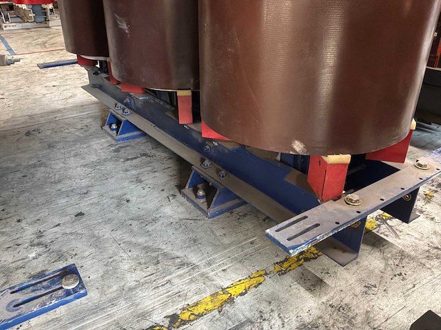 2100 kva sgb transformator 23.000/689-482 volt dry type - afbeelding 7 van  10