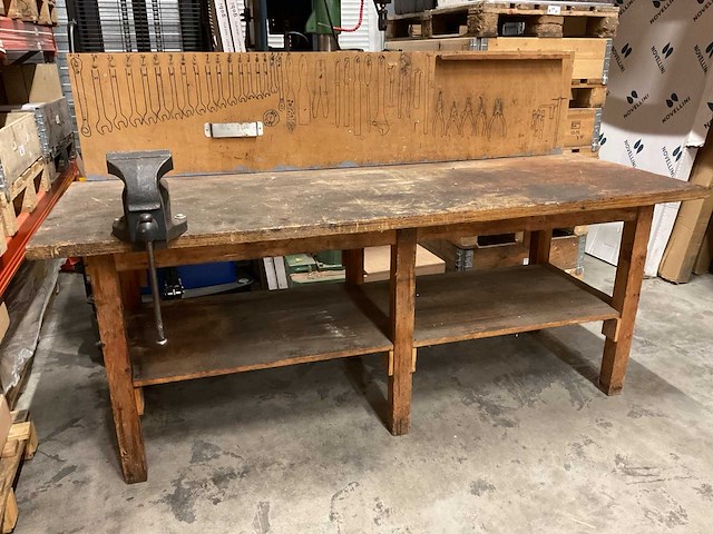 215cm werkbank met bankschroef - afbeelding 2 van  4
