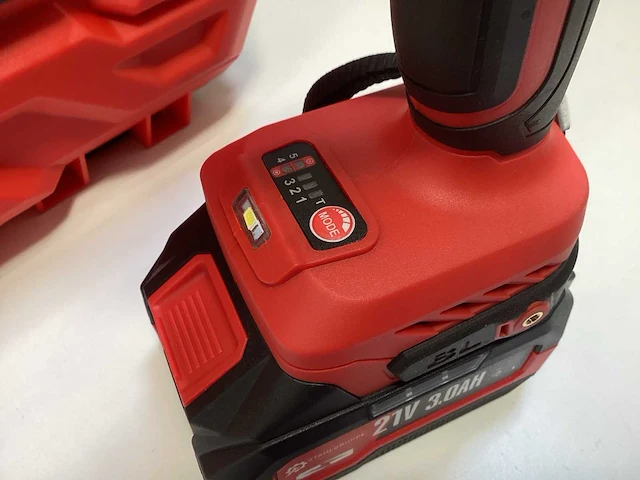 21v accu-slagmoersleutelset met koffer 550n - afbeelding 7 van  13