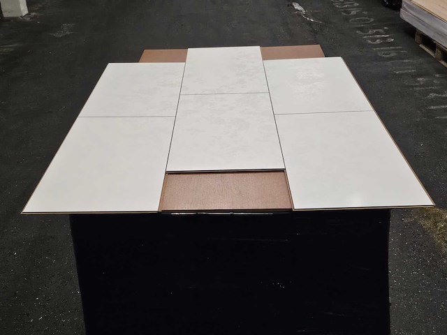 22 m2 laminaat plank - 1184 x 320 x 7,7 mm - afbeelding 3 van  3