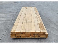 22 x afrikaans eiken 60 x 130mm, lengte 330cm